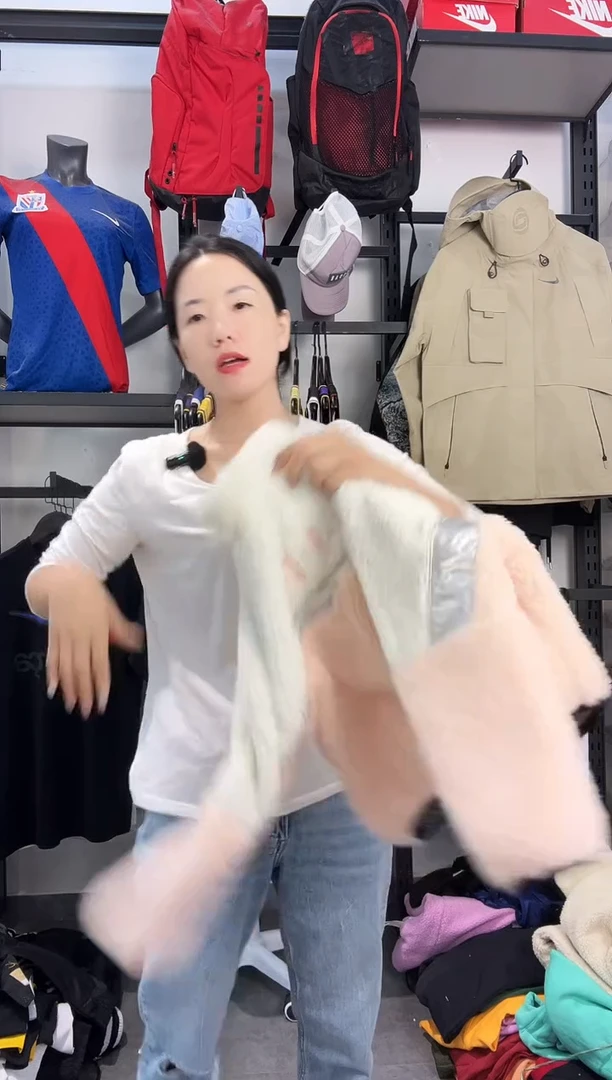 890编码 瑕疵款直播间过款为准 尺码