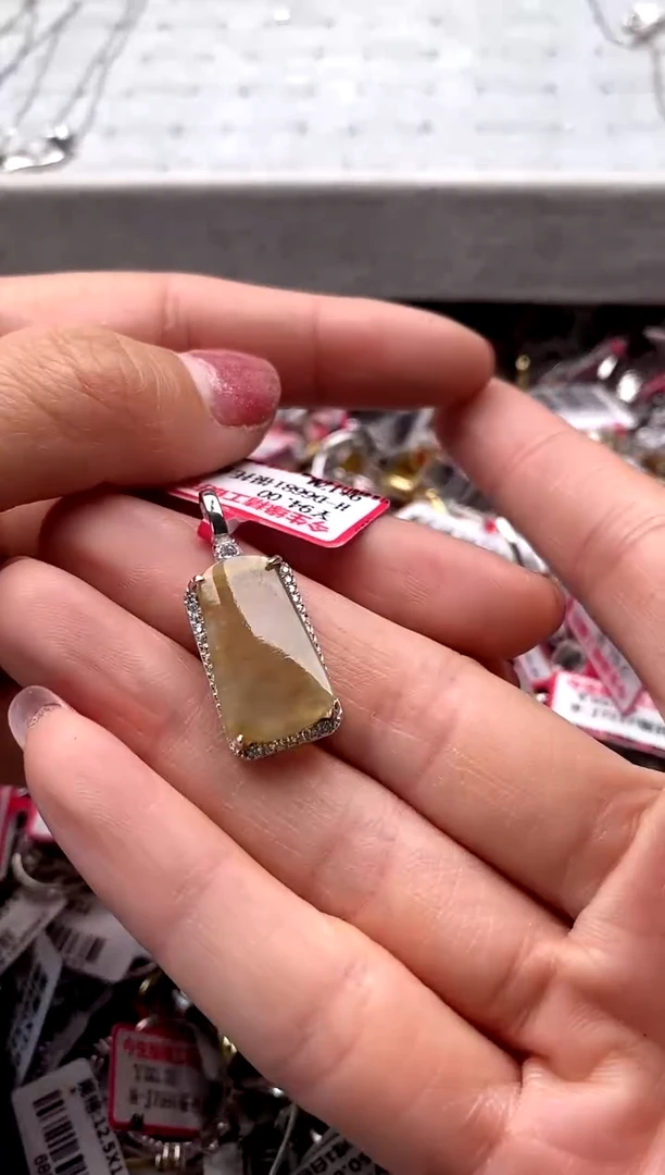 【闪购商品】翡翠戒指银S925镶嵌6666666-1