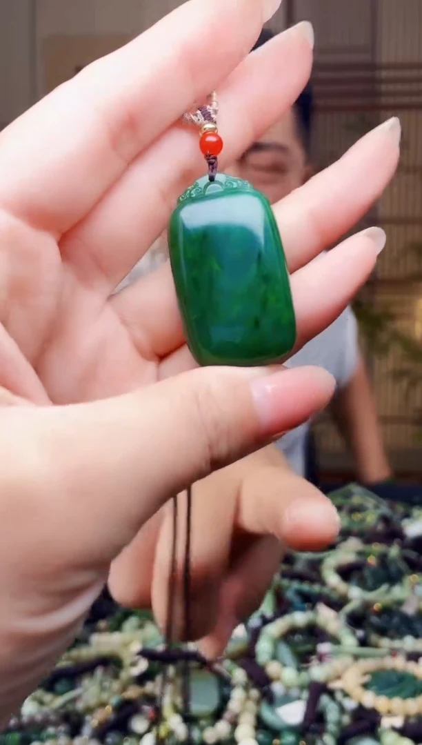 颈饰未镶嵌和田玉多样性发货，拍一发一