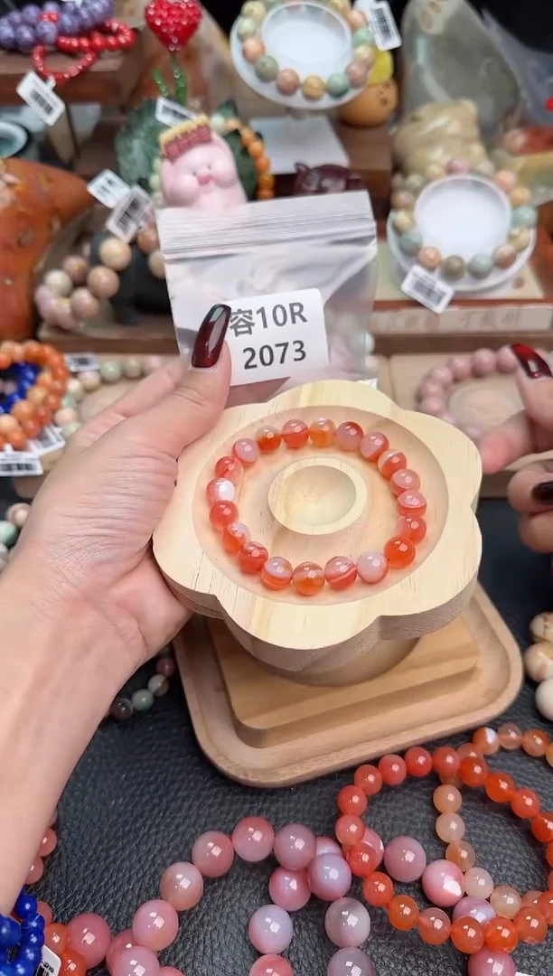 【闪购商品】石英质玉手链足铂镶嵌10R2073