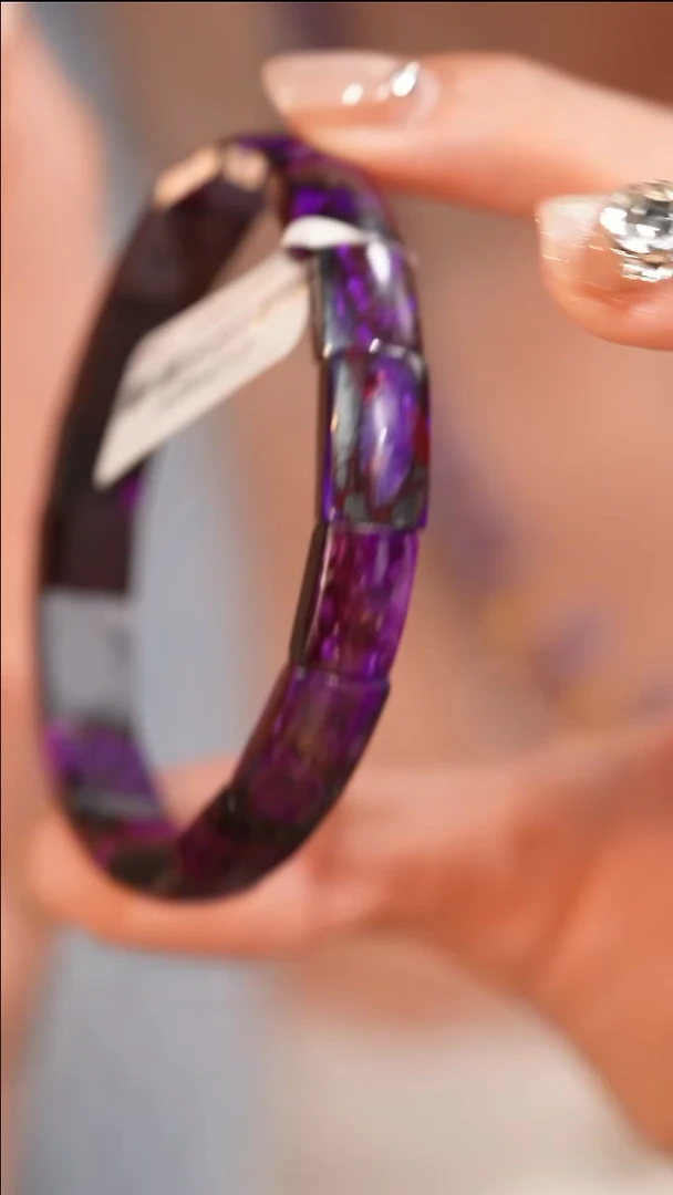 【闪购商品】苏纪石（舒俱来）手镯未镶嵌红丝绒手牌（微瑕）