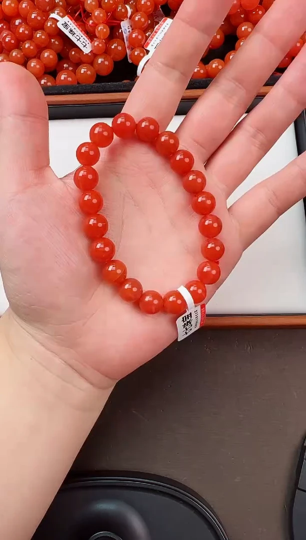 【闪购商品】南红玛瑙亮光手串卡10+未镶嵌保山杨柳滴水洞