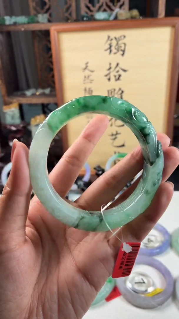 翡翠手镯未镶嵌2翡翠手镯61