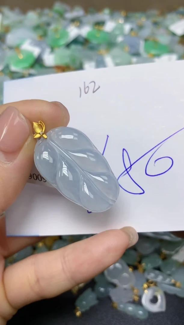 【闪购商品】翡翠挂件18K金镶嵌 天然翡翠A货