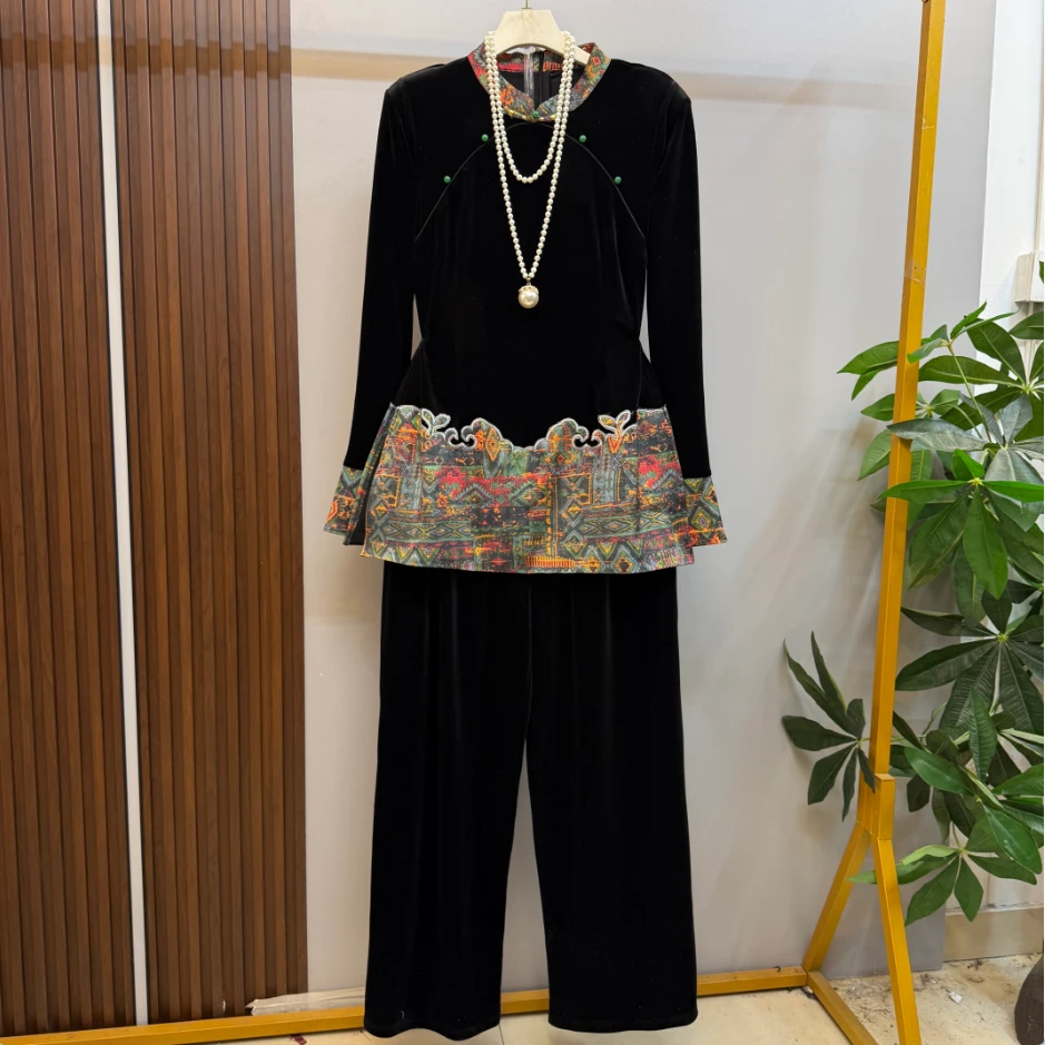 新款大码女装时尚气质复古民族风丝绒显瘦套装