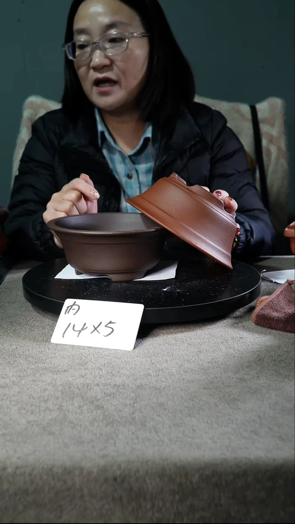 宜兴紫砂花盆小盆