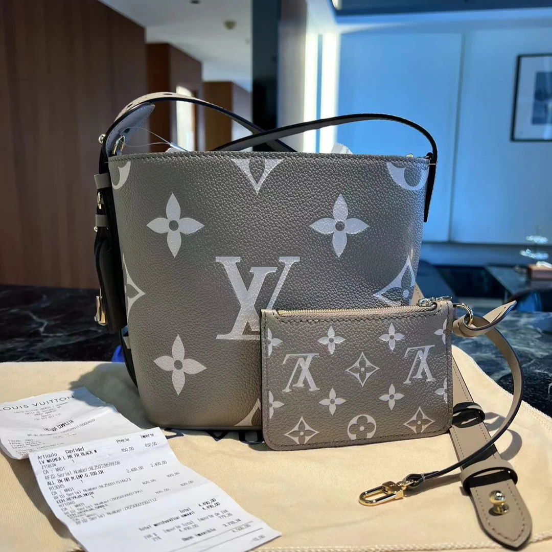 未使用 LouisVuitton/路易威登 Lv 新款 大象灰 全皮 all in BB