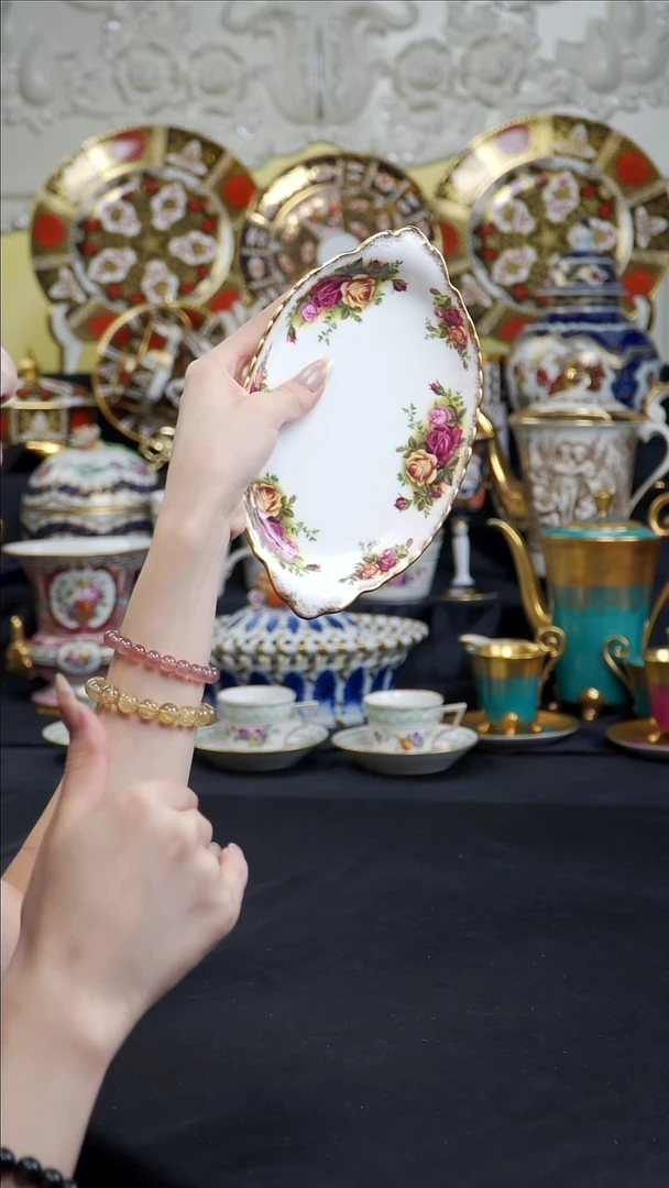 骨瓷婷婷中古器物如图所示23