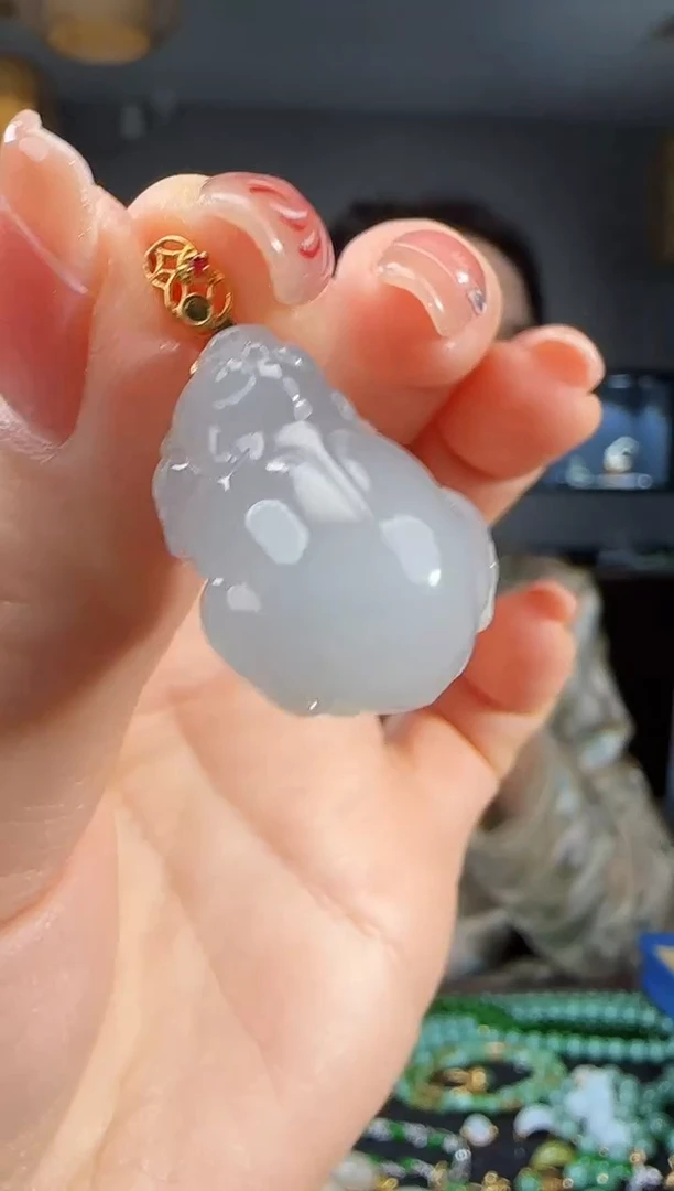 吊坠(不含链)18K金镶嵌和田玉1