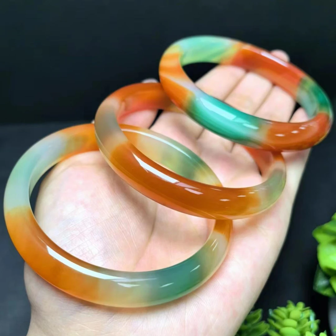 S6022【福嘟嘟珠宝】七彩玛瑙手镯-送礼佳品-多样性只发一件