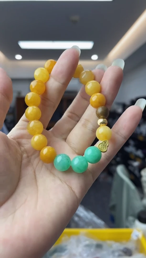 【闪购商品】未镶嵌翡翠手链多样性一件发货