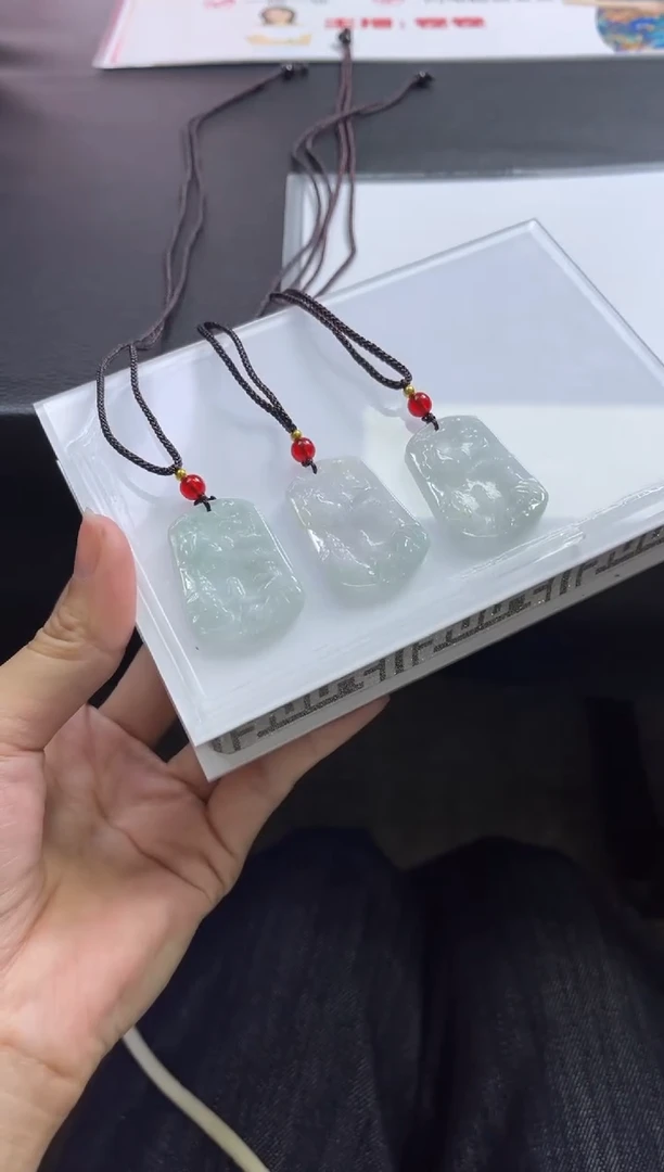 【闪购商品】翡翠颈饰未镶嵌B64 /多样性发一件
