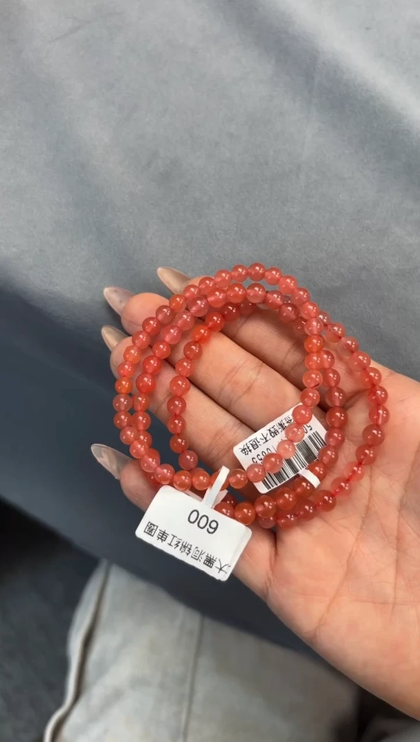 南红玛瑙手串未镶嵌大黑洞锦红4-5mm单圈多样性发1