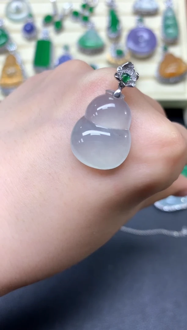 【闪购商品】翡翠吊坠(不含链)18K金镶嵌吊坠|1200+120