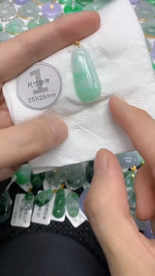 颈饰未镶嵌翡翠11111111