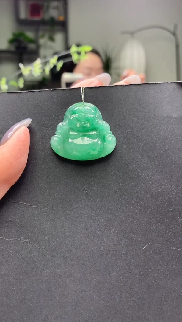 未镶嵌佛公石英质玉佛公