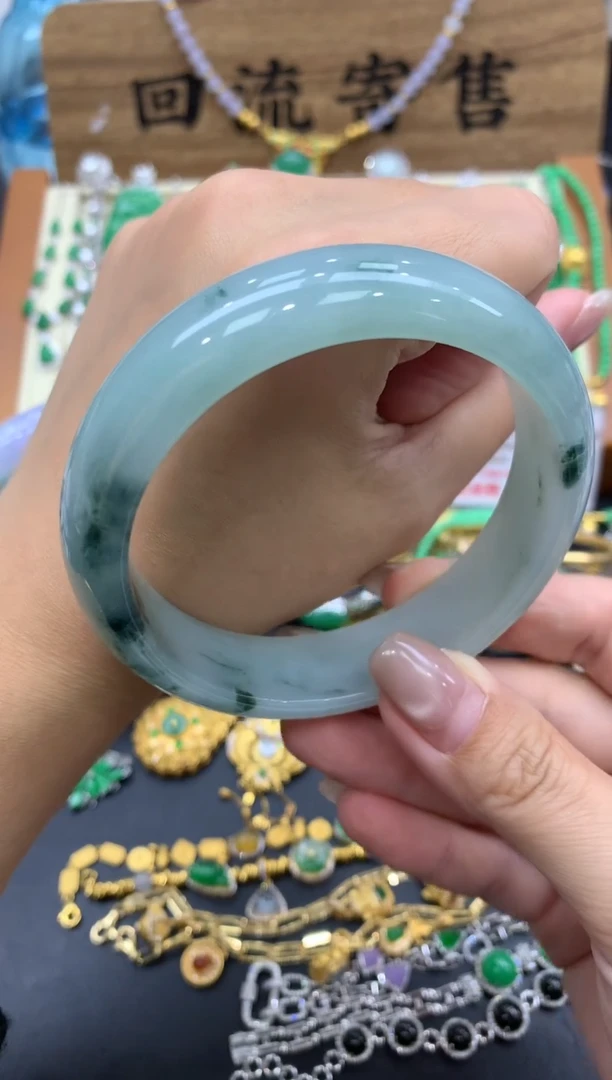 【闪购商品】翡翠手镯未镶嵌560-中国好珍宝
