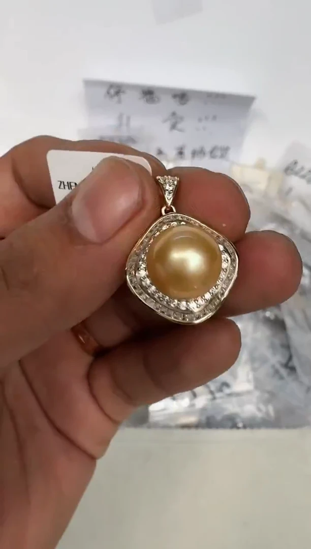 颈饰银S925镶嵌海水珍珠吊坠