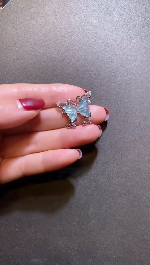 【闪购商品】翡翠颈饰银S925镶嵌翡翠蝴蝶吊坠