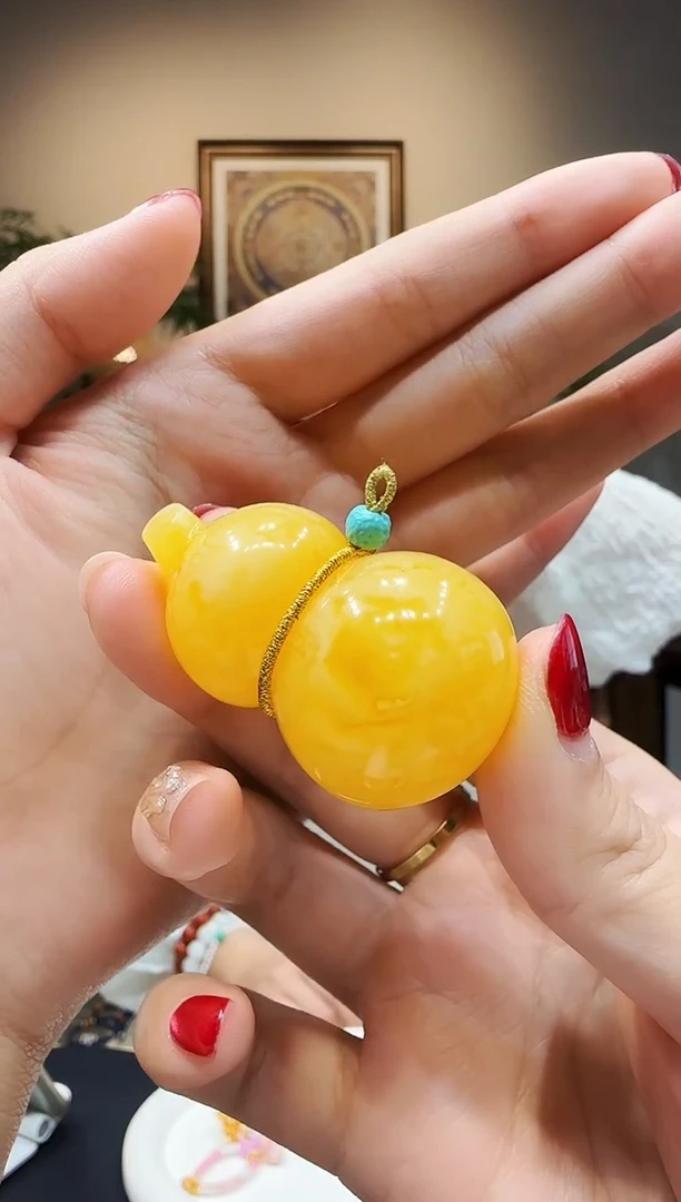 蜜蜡颈饰未镶嵌葫芦