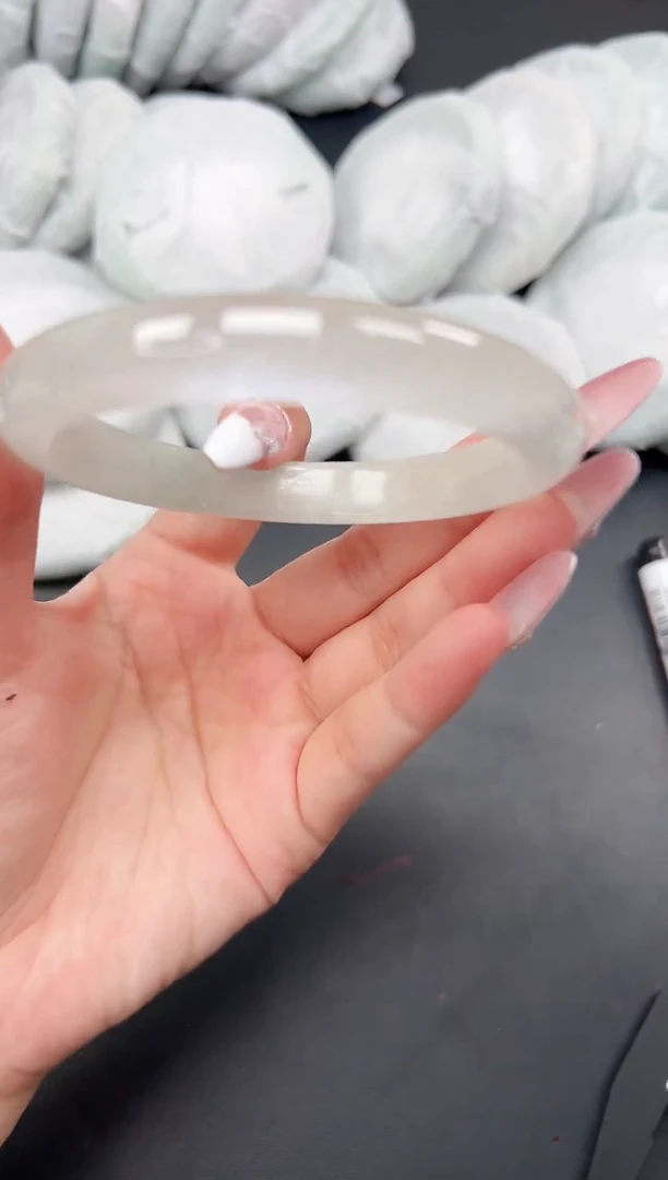 精品手镯，一物一拍Z-023