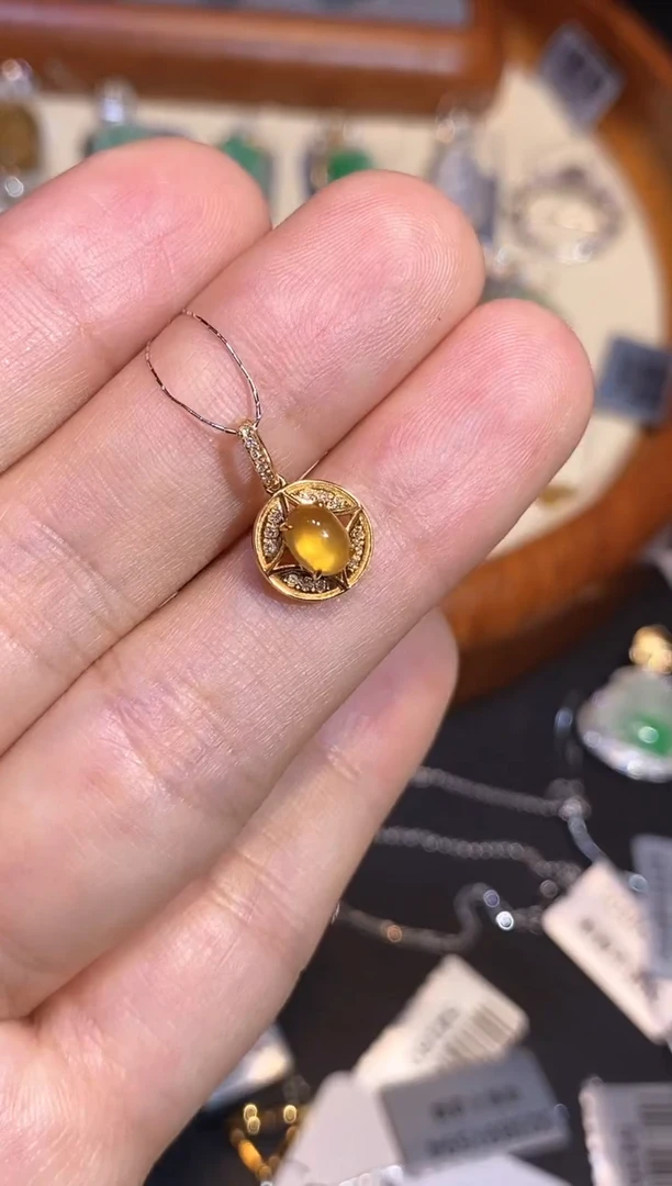 翡翠18K金镶嵌吊坠(不含链)吊坠