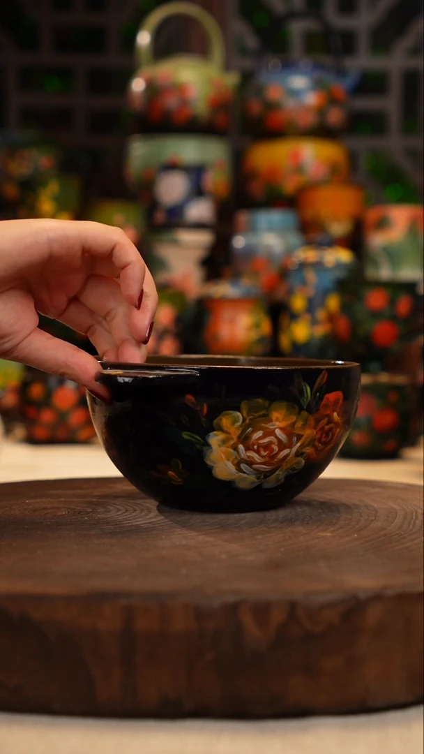 油画    釉下彩   杯子