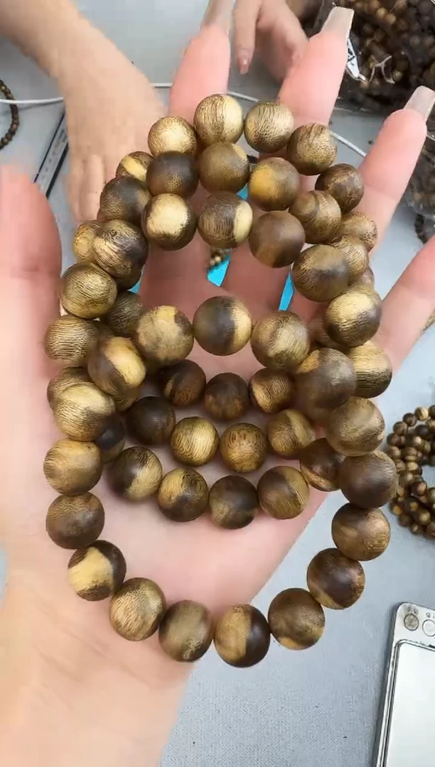 沉香手串1313透顶绿圆珠单圈多样性发一