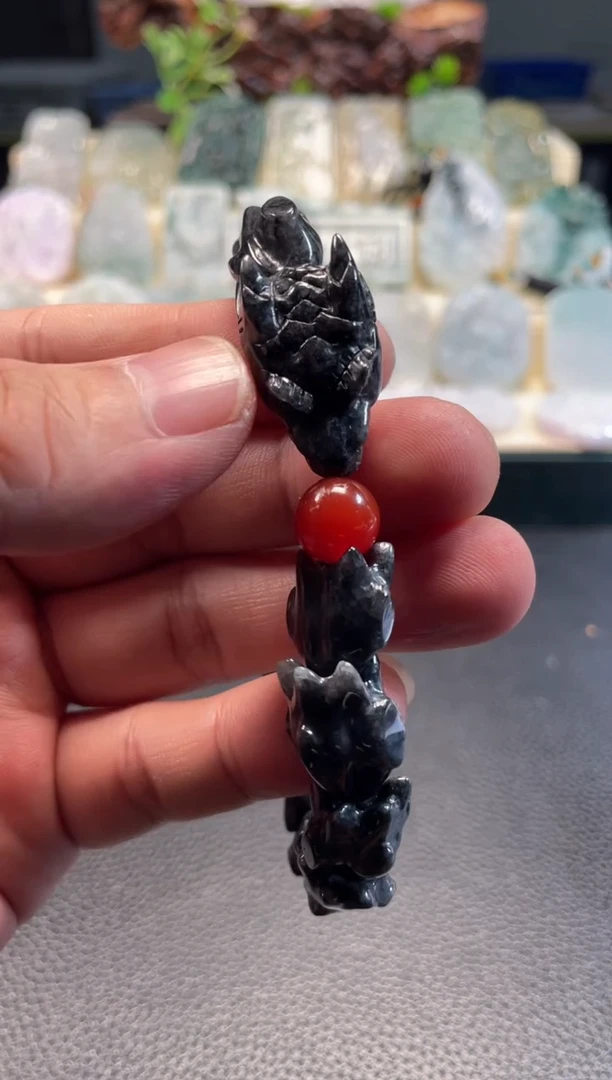 颈饰未镶嵌翡翠禅***人11/14/135