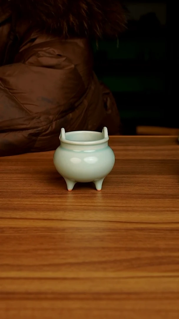 杯仿古又高三足香炉微微不完美