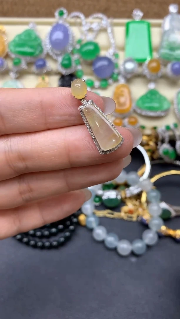 【闪购商品】翡翠颈饰18K金镶嵌177-中国好珍宝