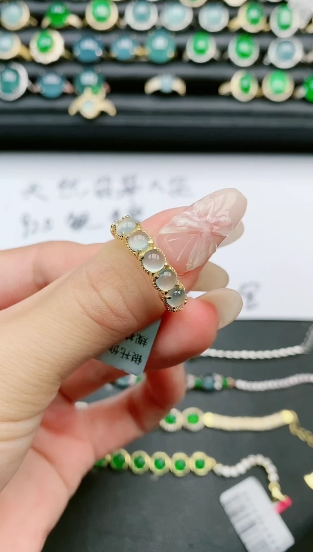 翡翠戒指银S925镶嵌1111