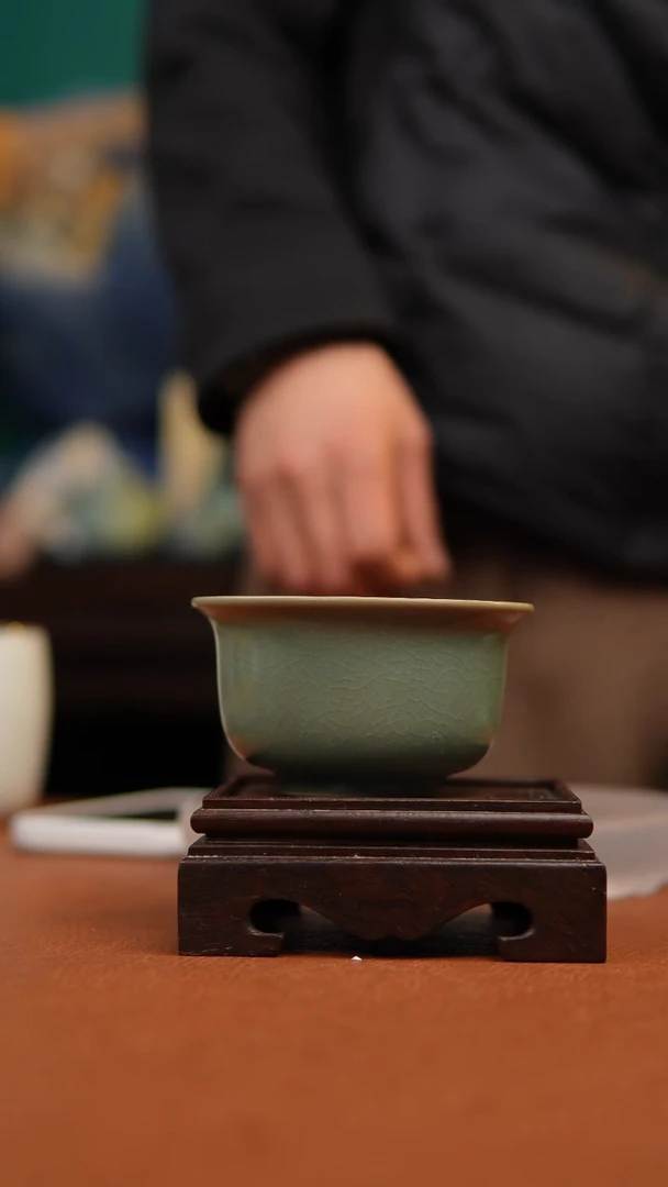 【闪购商品】瓷片原产地原矿仿古柴烧压手杯微瑕福利