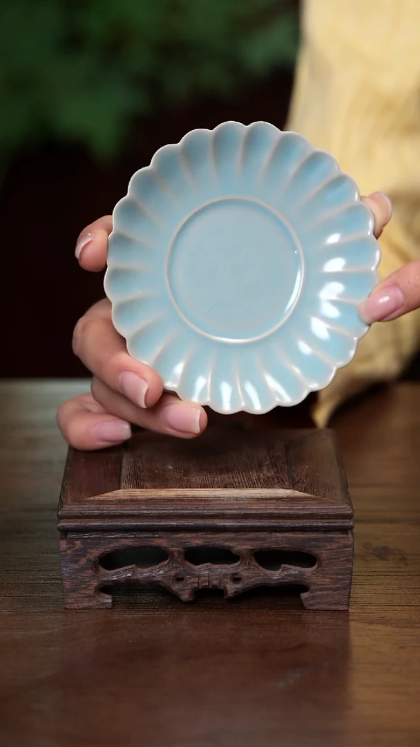 【闪购商品】L·宝丰宋官窑原产地仿古釉汝瓷菊瓣碟