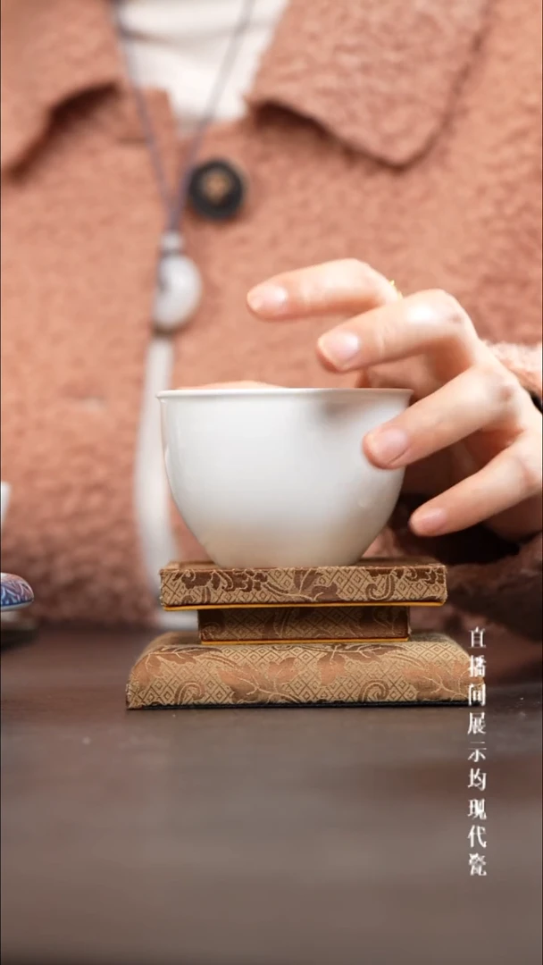景德镇缸杯主人杯