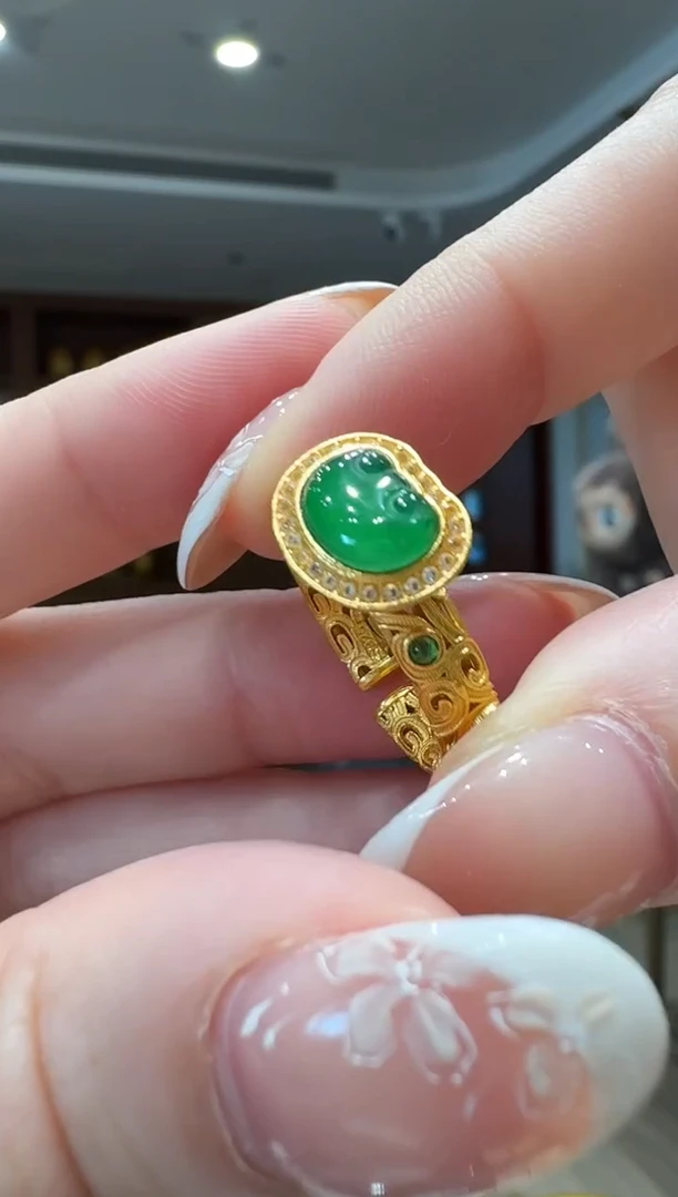 银S925镶嵌戒指翡翠戒指