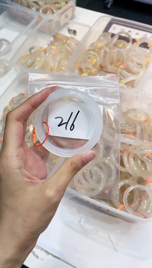 玛瑙/玉髓手镯未镶嵌216-58+