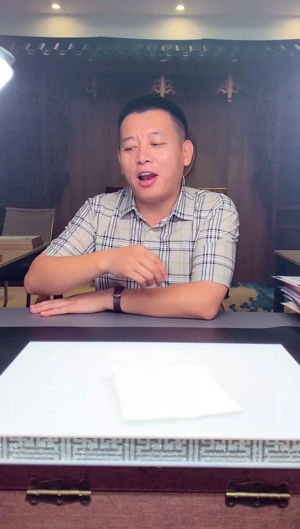 未镶嵌定制翡翠在*行天然翡翠（拍一发一）
