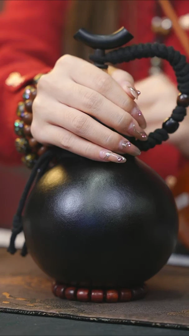 【闪购商品】WR243黑色中容量酒葫芦随缘发