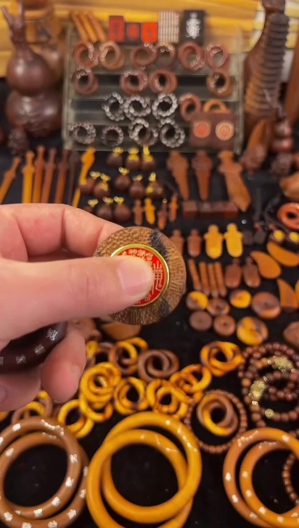 【闪购商品】木枣木镶嵌铜山花包邮圆