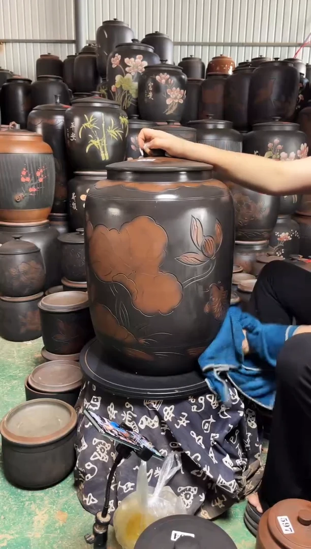 罐瑕疵茶缸高51cm 荷花 512