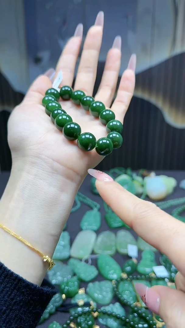 【闪购商品】和田玉挂件未镶嵌13+