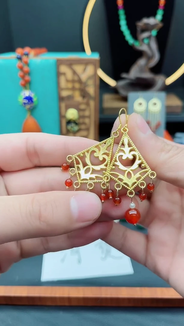 【闪购商品】南红玛瑙耳饰银S925镶嵌711000