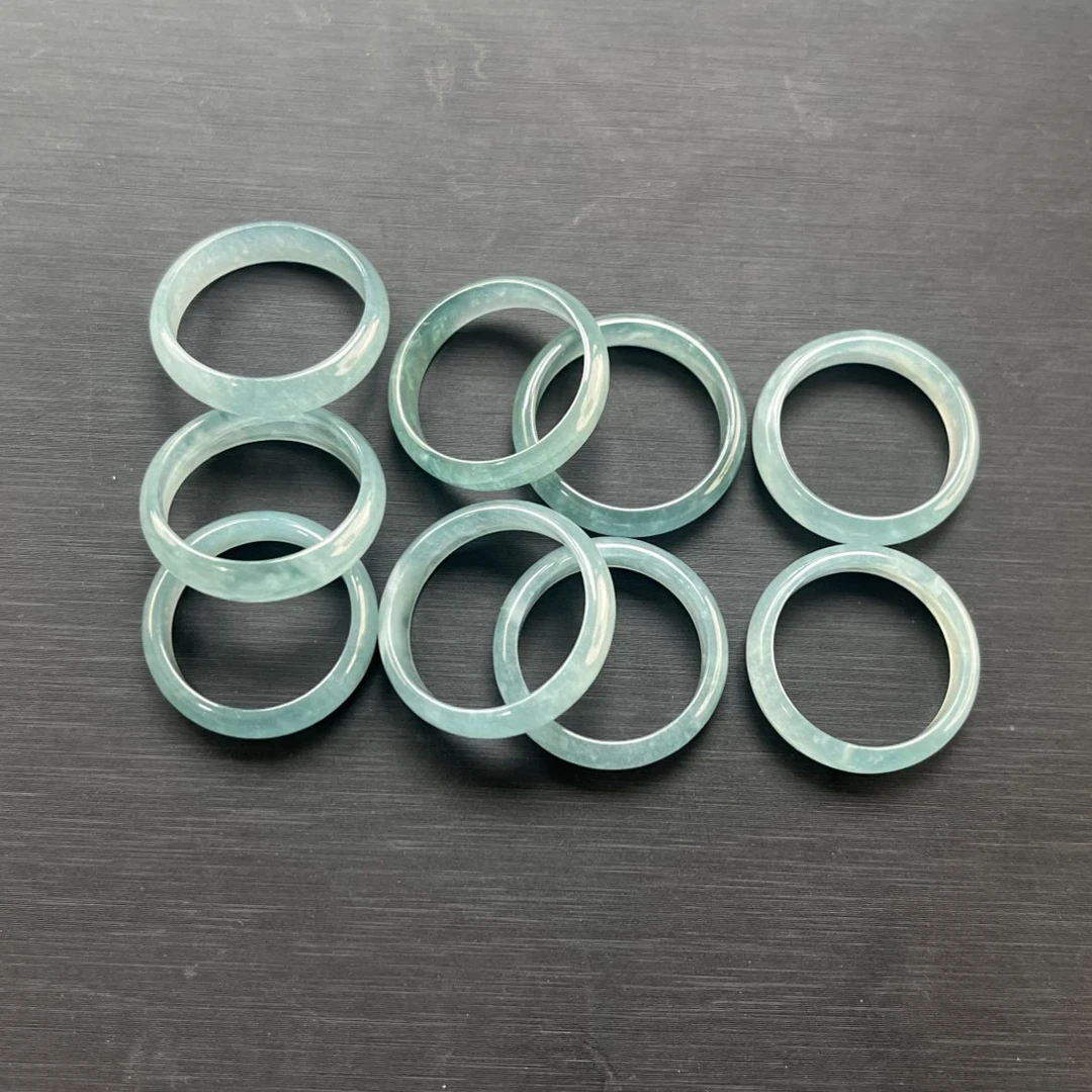 【碧雲珠宝】天然A货翡翠戒圈冰种飘花戒指多样性发其一