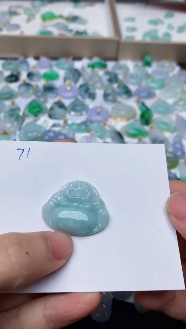 【闪购商品】翡翠颈饰未镶嵌天然翡翠A货    71