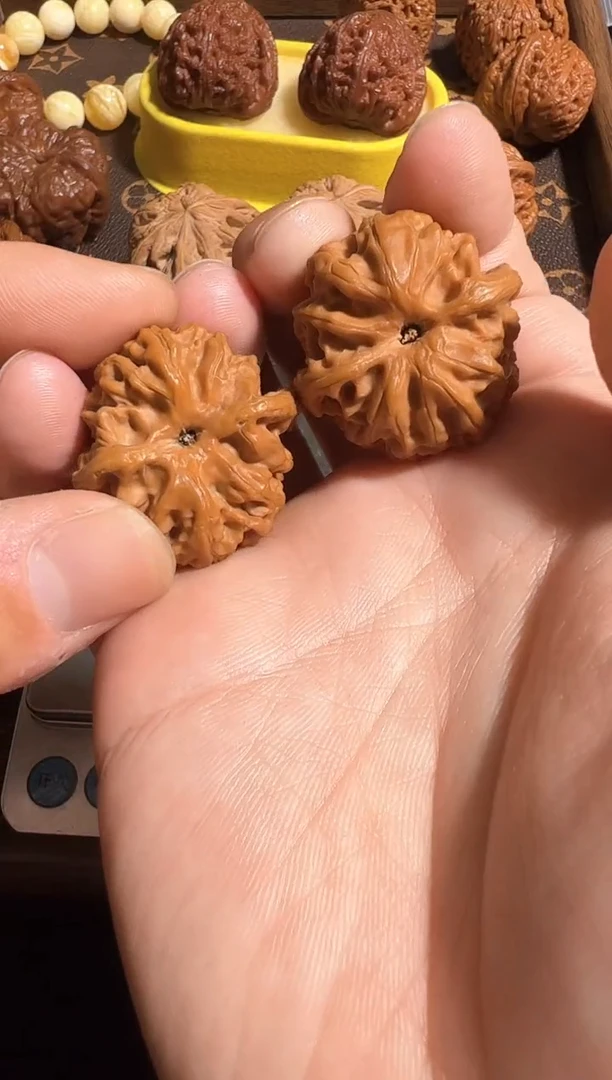 把件核桃全品小苹果园