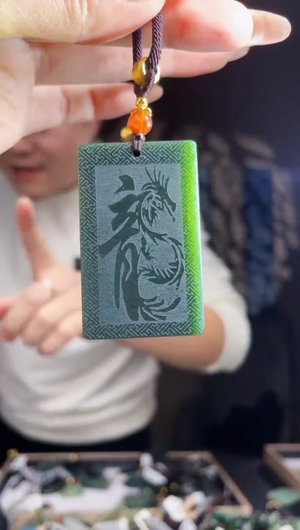 【闪购商品】和田玉颈饰未镶嵌拍一发一