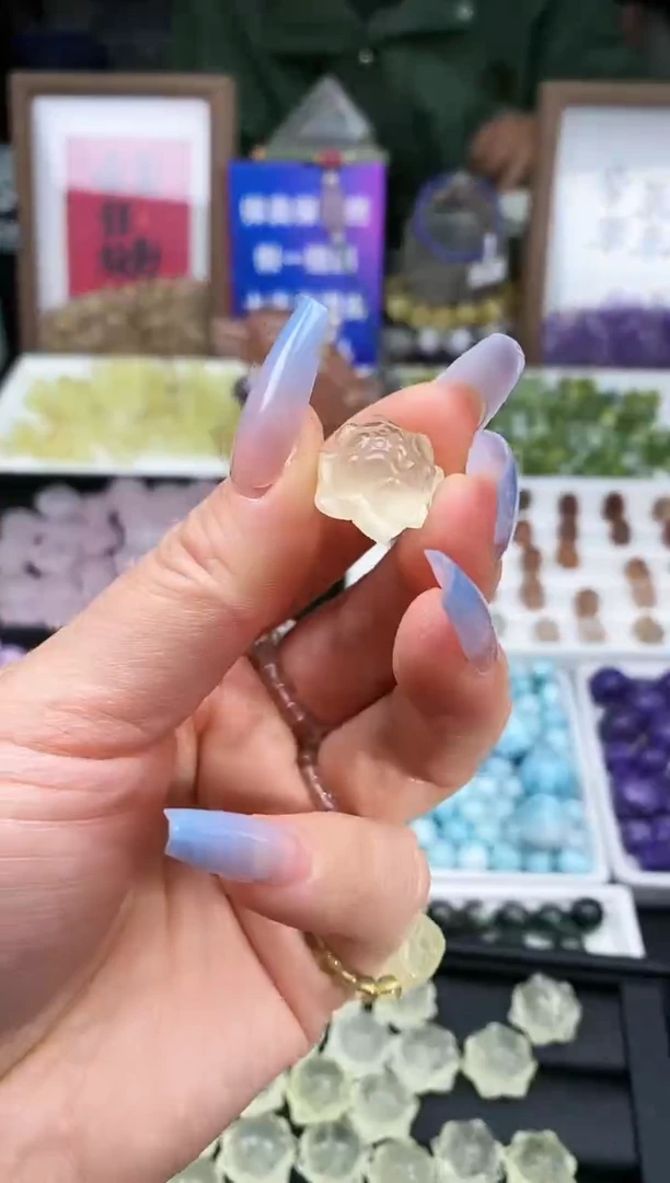 【闪购商品】水晶颈饰未镶嵌11a多样性发其一/2.26/1个