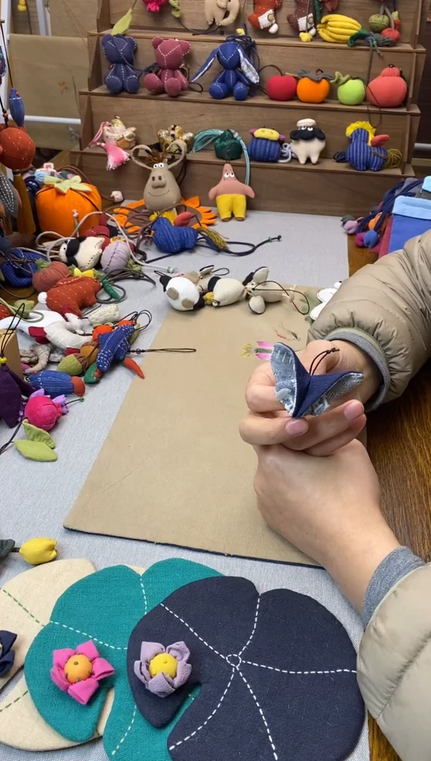 布艺蝴蝶胸针（蓝色）