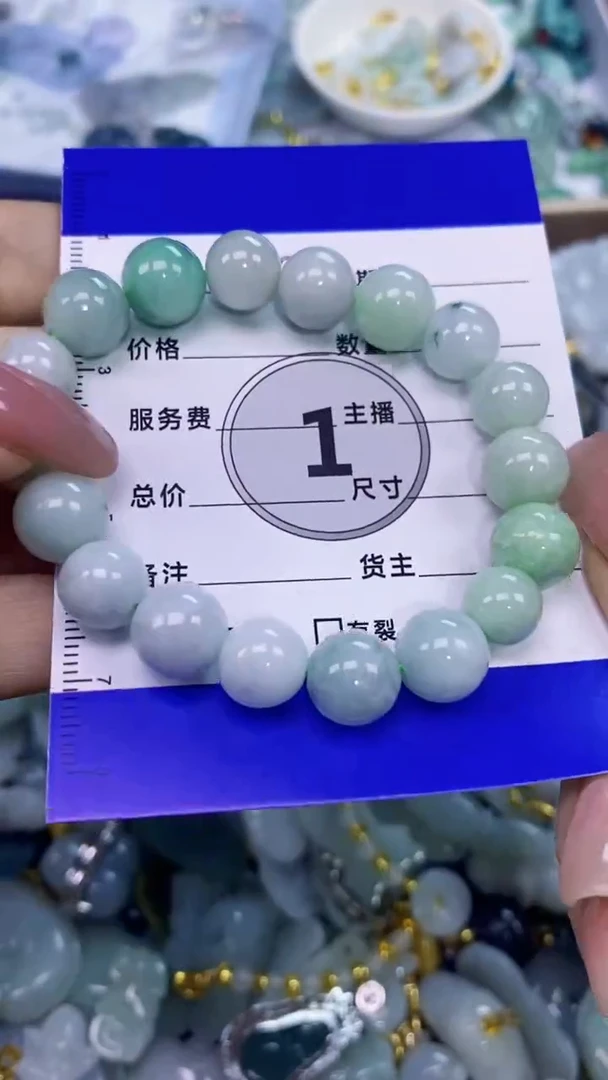 翡翠银S925镶嵌颈饰天然翡翠吊坠！